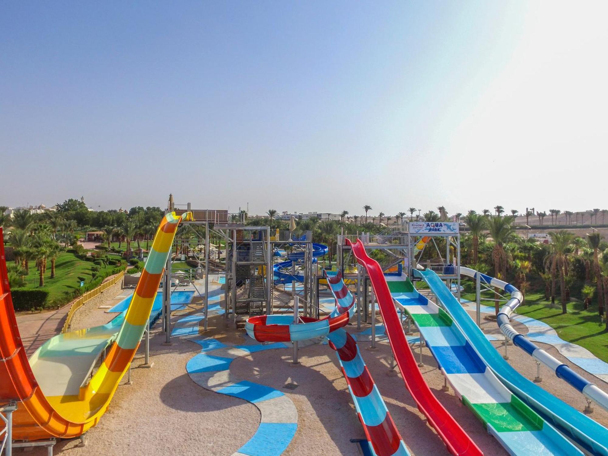 Xperience Kiroseiz Aquapark Premier-Naama Bay Hotel Шарм ел-Шейх Екстериор снимка Aqua Park