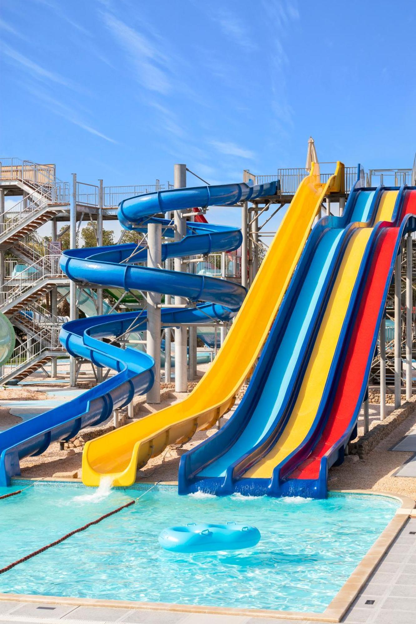 Xperience Kiroseiz Aquapark Premier-Naama Bay Hotel Шарм ел-Шейх Екстериор снимка Water slides