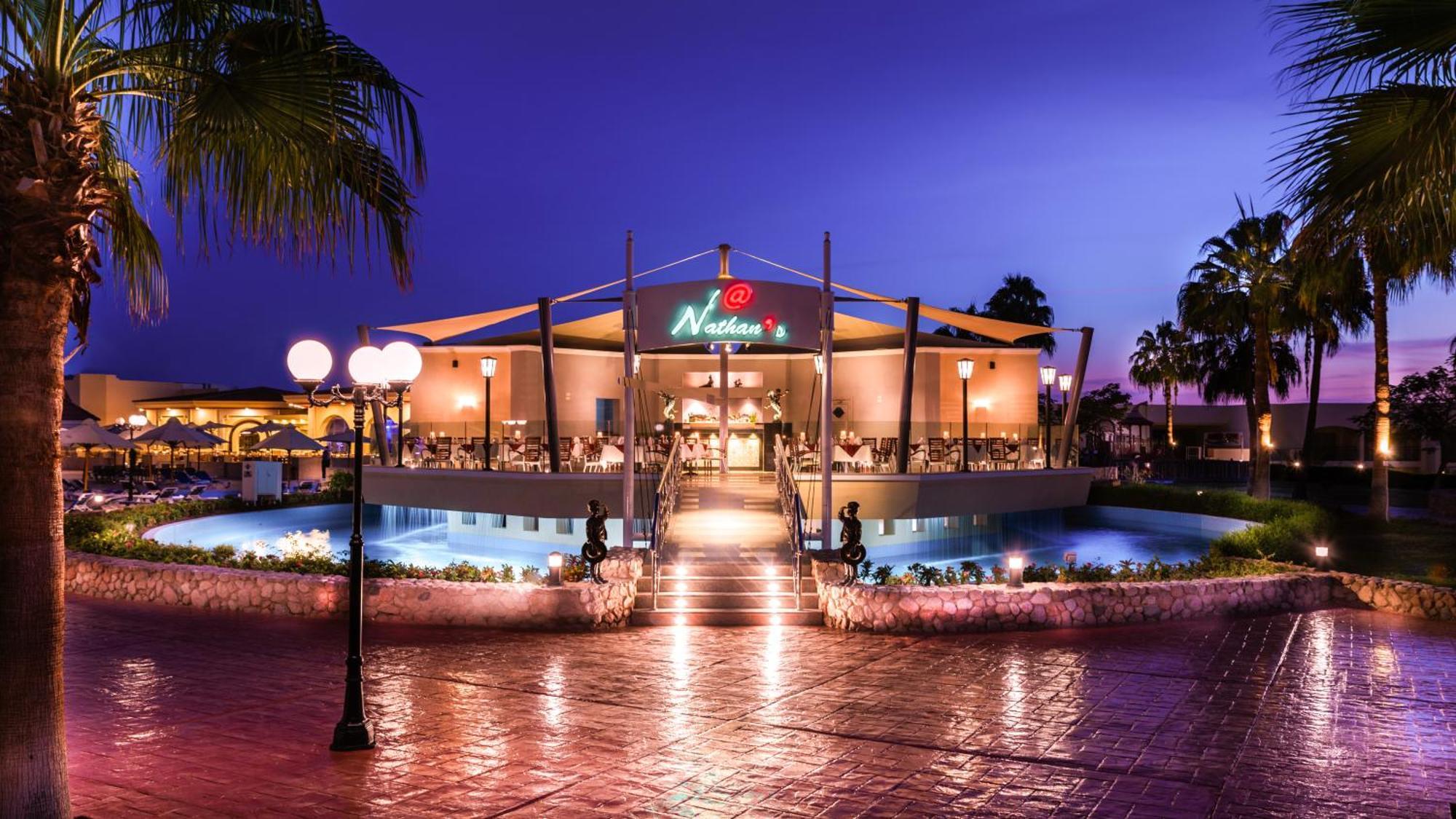 Xperience Kiroseiz Aquapark Premier-Naama Bay Hotel Шарм ел-Шейх Екстериор снимка